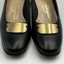 Salvatore Ferragamo フェラガモ パンプス レザー ブラック ガンチーニ ゴールド金具 DR38987 H47 サイズ：6 1/2 C_画像2