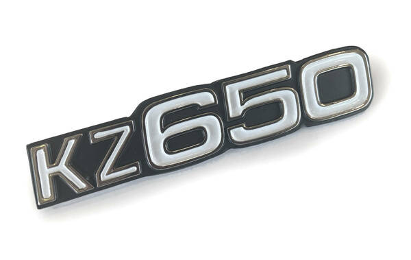 新品 カワサキ KZ650 リプロ サイドカバーエンブレム 一枚