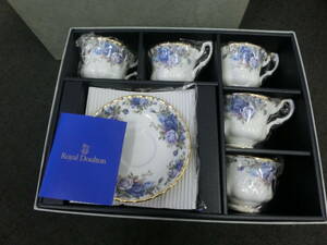 ★☆75170　ROYAL DOULTON PRODUCT ブルーローズ カップ＆ソーサー 5客 ロイヤルドルトン 薔薇 花柄☆★