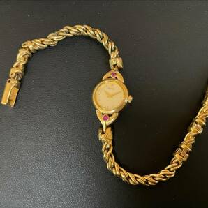 #1556 SEIKO セイコー レディース時計 1E20-0430 クォーツ 文字盤ゴールド 石付き腕時計  の画像5
