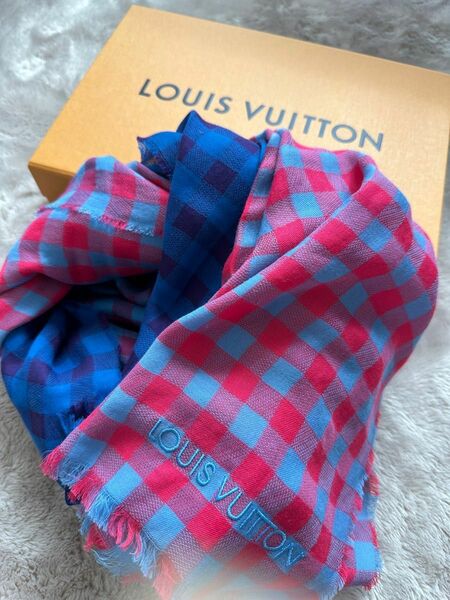 【箱付き】ルイビトン　LOUIS VUITTON ストール　　チェック　ブルー系　ブランド品　メンズ　ユニセックス