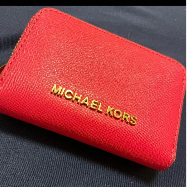 MICHAEL KORS