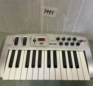 MIDI キーボード oxygen 8 midiman m-audio midiキーボード ミニ鍵盤 本体 音響機器 器材 音楽 音響 当時物 通電確認済み u3995