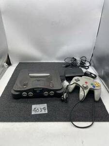 任天堂 ニンテンドー64 本体 NUS-001 NUS-002 コントローラー ロクヨン NINTENDO レトロゲーム ゲーム機 当時物 現状品 u4034