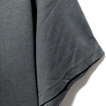 特価/未使用【サイズ=5L(4XL)】英字プリント/メンズ/半袖/Tシャツ/胸囲=116～124cm/charcoal②_画像3