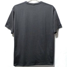 特価/未使用【サイズ=5L(4XL)】英字プリント/メンズ/半袖/Tシャツ/胸囲=116～124cm/charcoal②_画像4