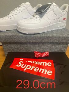 Supreme Nike Air Force 1 Low