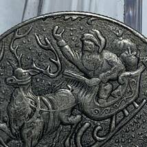 WX1484流浪幣 クリスマス プレゼント サンタクロース 天眼 鷹紋 外国硬貨 貿易銀 海外古銭 コレクションコイン 貨幣 重さ約22g_画像2