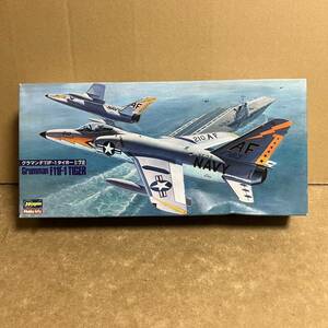 ハセガワ 1/72 グラマン F11F-1 タイガー ！ ( GRUMMAN TIGER 