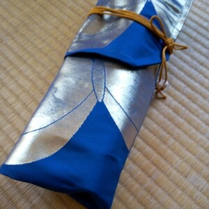  two division shakuhachi sack navy blue color gold paint butterfly . embroidery pattern 3-2