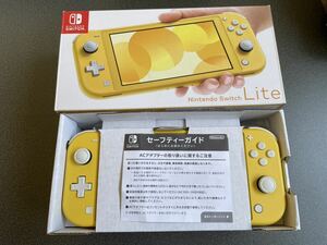 ニンテンドースイッチライトNintendo Switch Lite イエロー 