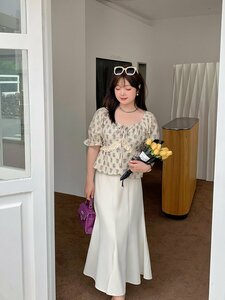 2L～6L大きいサイズ ２WAY着 胸元リボン 可愛いレースあしらい 花柄シャツ ブラウス 5L アイボリー