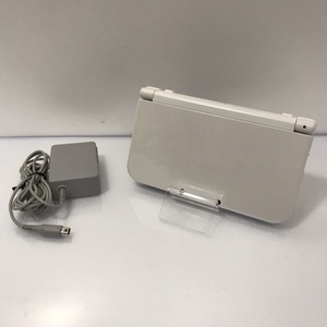 g176105　【中古・箱説なし】Newニンテンドー3DSLL 本体　パールホワイト ACアダプタセット　動作確認済み