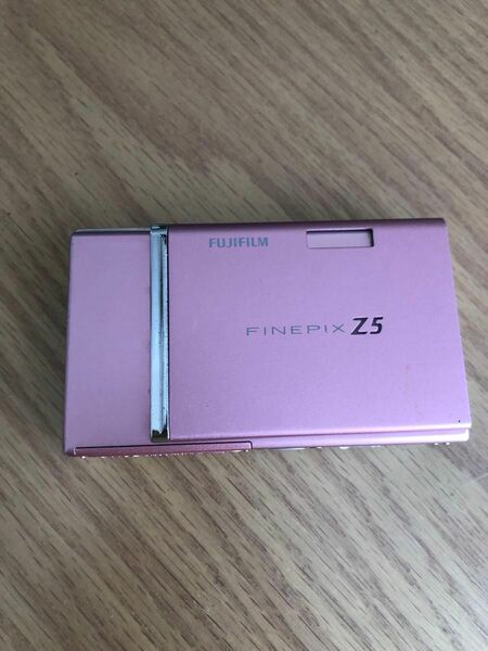 FUJIFILM FinePix z5 デジタルカメラ