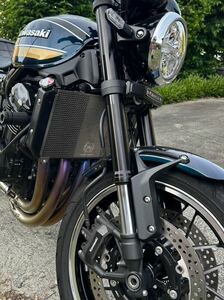 カワサキ　z900rs フロントフェンダーアーム　黒　左右セット Z900RS SE ブラック cafe 純正