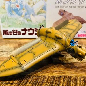 風の谷のナウシカ　ガンシップ プラモデル　完成品　1/72 ツクバホビー　塗装済み　ジャンク　ジブリ　フィギュア　紅の豚