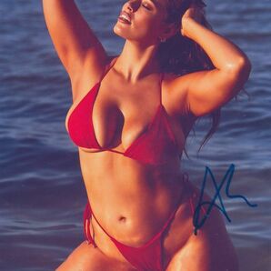 Ashley Graham★直筆サイン写真★証明書COA◆9721の画像1