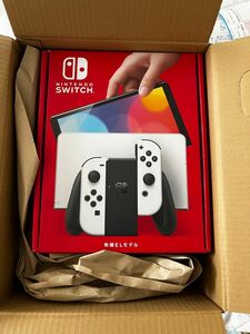 Nintendo Switch 有機ELモデルホワイト