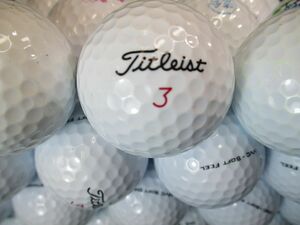 4427【特A級】タイトリスト Titleist HVCシリーズ 50個