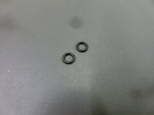 未使用 耐油Oリング 内径: 4.2mm × 線径: 1.1mm 2個入り 管理No.41260