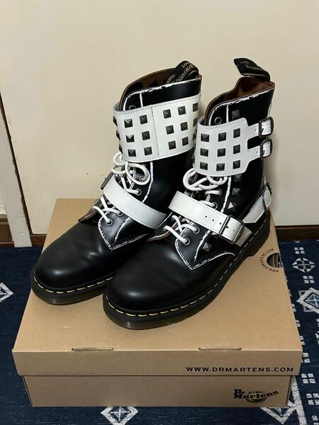 Dr.Martens ドクターマーチン 10ホール スタッズ サイズUS10