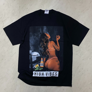 LA発 【XL】 HIGH VIBES アンダーグラウンド グラフィック ヘビーウェイト 半袖 Tシャツ 黒 ハイバイブス Modelo チカーノ メキシコ