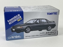 LV-N194c 日産スカイライン 4ドアスポーツセダン GTS-t Type M (黒) オプション装着車 92年式 トミカリミテッドヴィンテージ NEO_画像2