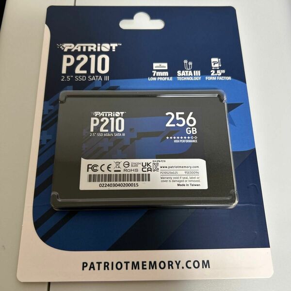 【未使用】Patriot Memory P210 256GB SATA3 内蔵型SSD 6Gb/s 2.5インチ 7mm