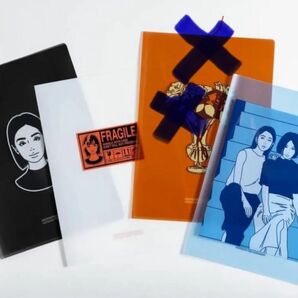 ADAPTATION - KYNE 3種類のクリアファイル クリアファイル キネ