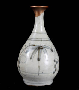  valuable the first period Imari blue and white ceramics . flower . attaching sake bottle height 12. old work of art D675