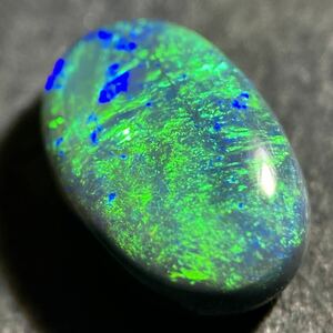 遊色効果抜群!! 〔天然ブラックオパール0.995ct〕m 約8.53×5.79mm ルース 裸石 宝石 ジュエリー jewerly black opal 