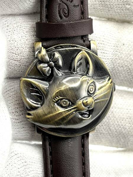 【電池切れ】クォーツ 腕時計 アイボリー文字盤 ネコ キャラクター レザーベルト レディース