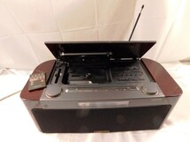 A688★SONY/D-3000/CDデッキ/GIUGIARO/Celebrity/CD NEW STEREO/CDラジオ/リモコン付/セレブリティ/ウッド柄系/ソニー★送料960円〜_画像2