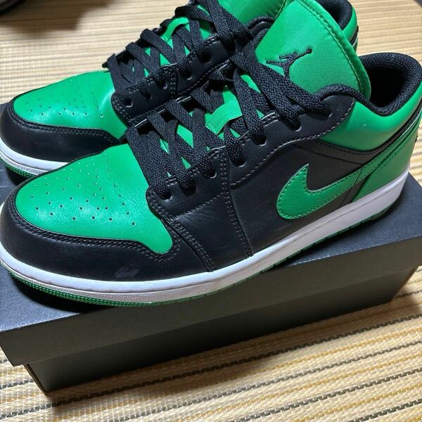 AIR JORDAN 1 LOW ラッキーグリーン