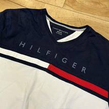 ★TOMMY HILFIGER/トミーヒルフィガー/半袖Tシャツ/半袖/Tシャツ/ロゴ/メンズ/XLサイズ_画像2