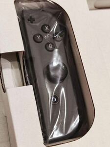 【ほぼ新品】Joy-Con　右　グレー　ニンテンドースイッチ　Nintendo　Switch　ジョイコン　コントローラー