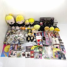 ★ジャンク★東京リベンジャーズ グッズ まとめ売りセット (東リベ/ぬいぐるみ/ファイル/アクスタ/アクキー/缶バッジ他)★【TY711】_画像1