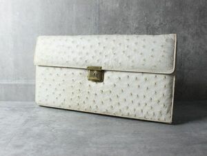 L0181 vintage Vintage CORBEAU lady's clutch second bag flap metal fittings OSTRICH exotic leather white 