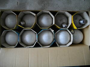 E67　東芝　ホワイトボール電球　10個セット　100W5個　40W5個　長期保管品　傷汚れあり　現状　完全ジャンク　ばら売りと返品絶対不可　