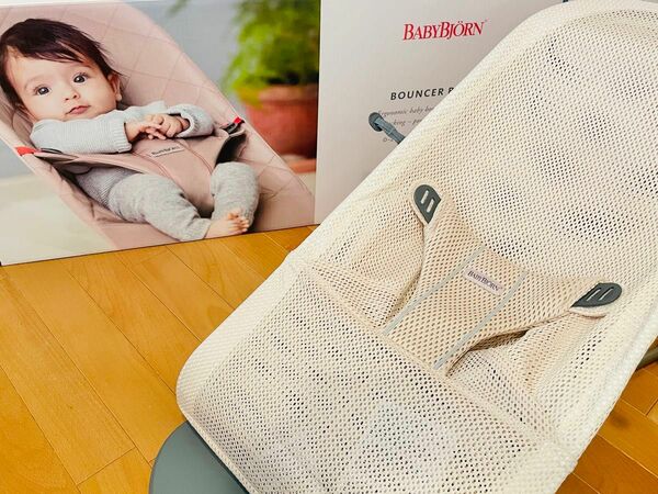 【美品・保証未登録付】BABYBJORN ベビービョルン バウンサーBliss Air パーリーピンク