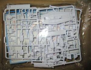 箱欠品 ENTRY GRADE 1/144 RX-78-2 ガンダム スノーイメージカラー ガンプラ入りラウンドBOX