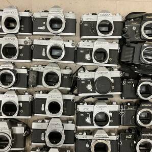 【大量40個】 ミノルタ キャノン ペンタックス 等 フィルムカメラボディ ブラックボディ 等 大量 まとめ ジャンク D93の画像3