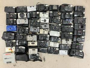 【大量50個以上】 富士フィルム ペンタックス オリンパス 等 コンパクトカメラ ソフトケース付き 等 大量 まとめ ジャンク D21
