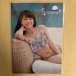 山地まり トレカ アイドル グラビア カード 水着 ビキニ 022 Mari Yamachi タレント トレーディングカード