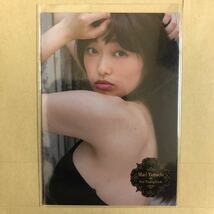 山地まり トレカ アイドル グラビア カード 水着 ビキニ 034 タレント トレーディングカード　Mari Yamachi_画像2