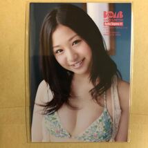 佐山彩香 2012 ボム トレカ アイドル グラビア カード 水着 ビキニ 41 タレント トレーディングカード BOMB_画像2