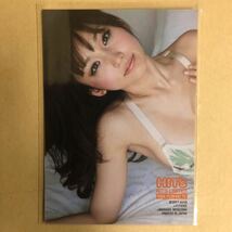 吉木りさ 2011 ヒッツ トレカ アイドル グラビア カード 下着 72 タレント トレーディングカード_画像2