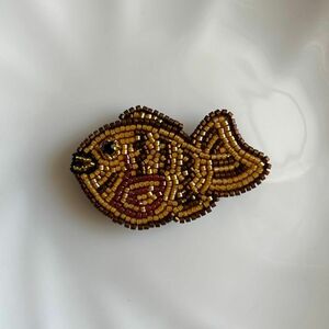 TAIYAKI たい焼き　ブローチ　ビーズ刺繍