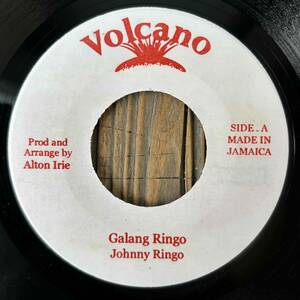 ★美盤！1985！SLENG TENG riddim！明らかにJohnny Osbourne / Buddy Byeを意識した一発【Johnny Ringo - Galang Ringo】7inch Volcano JA