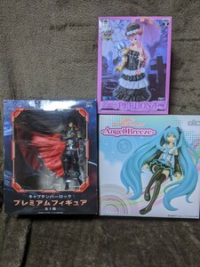 ワンピース　キャプテンハーロック　初音ミク　フィギュア　3体セット